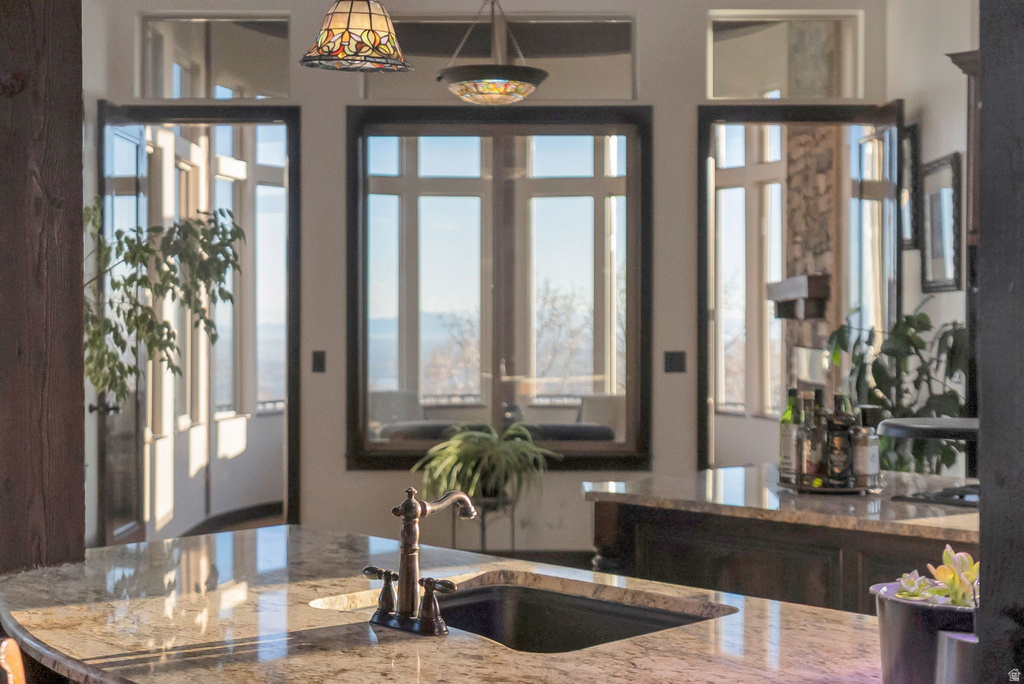 5055 N WATERFALL DR Pleasant View, UT 84414