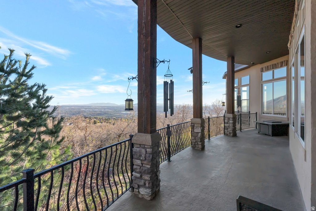 5055 N WATERFALL DR Pleasant View, UT 84414