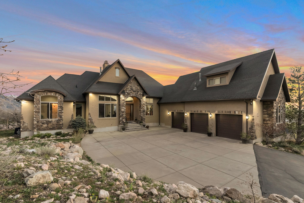 5055 N WATERFALL DR Pleasant View, UT 84414