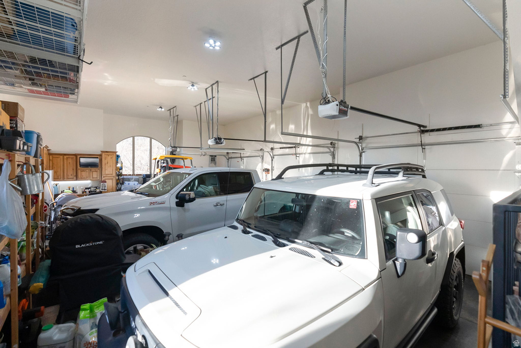 5055 N WATERFALL DR Pleasant View, UT 84414