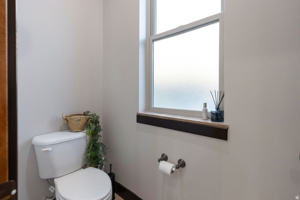 5055 N WATERFALL DR Pleasant View, UT 84414