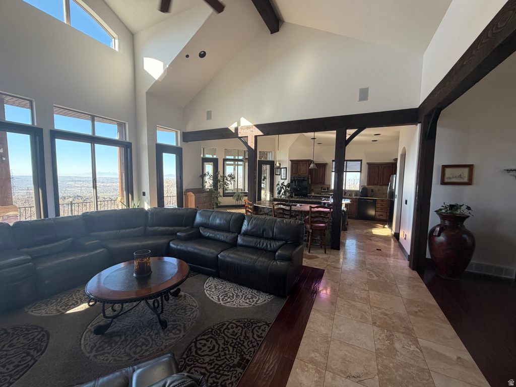 5055 N WATERFALL DR Pleasant View, UT 84414