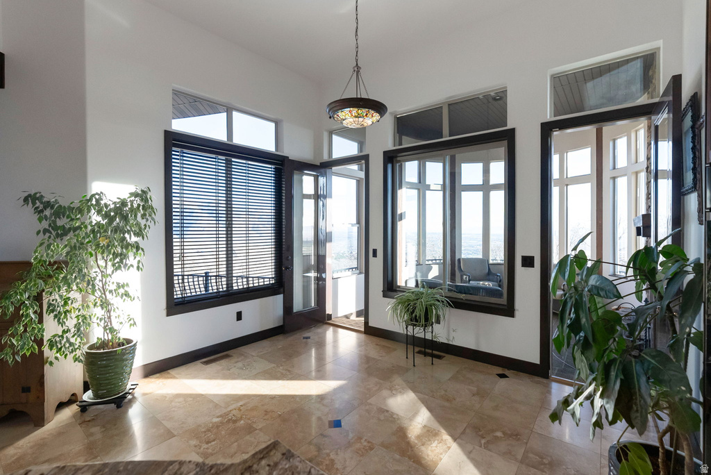 5055 N WATERFALL DR Pleasant View, UT 84414