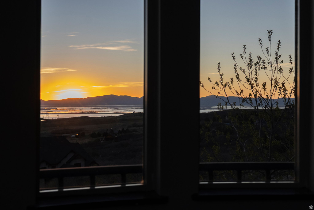 5055 N WATERFALL DR Pleasant View, UT 84414