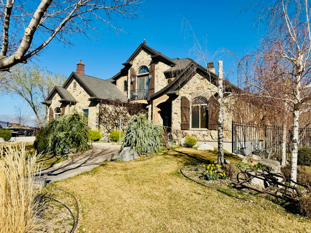 15319 S INDIAN PAINT CIR Bluffdale, UT 84065