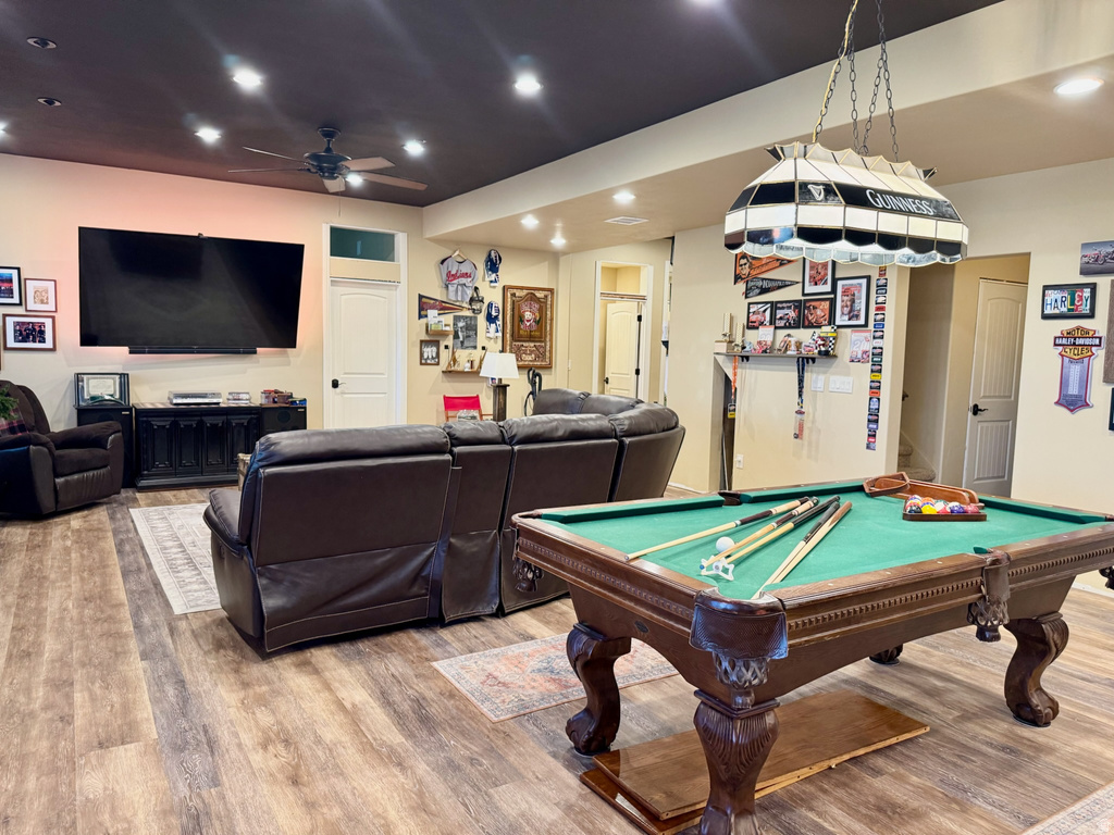 15319 S INDIAN PAINT CIR Bluffdale, UT 84065