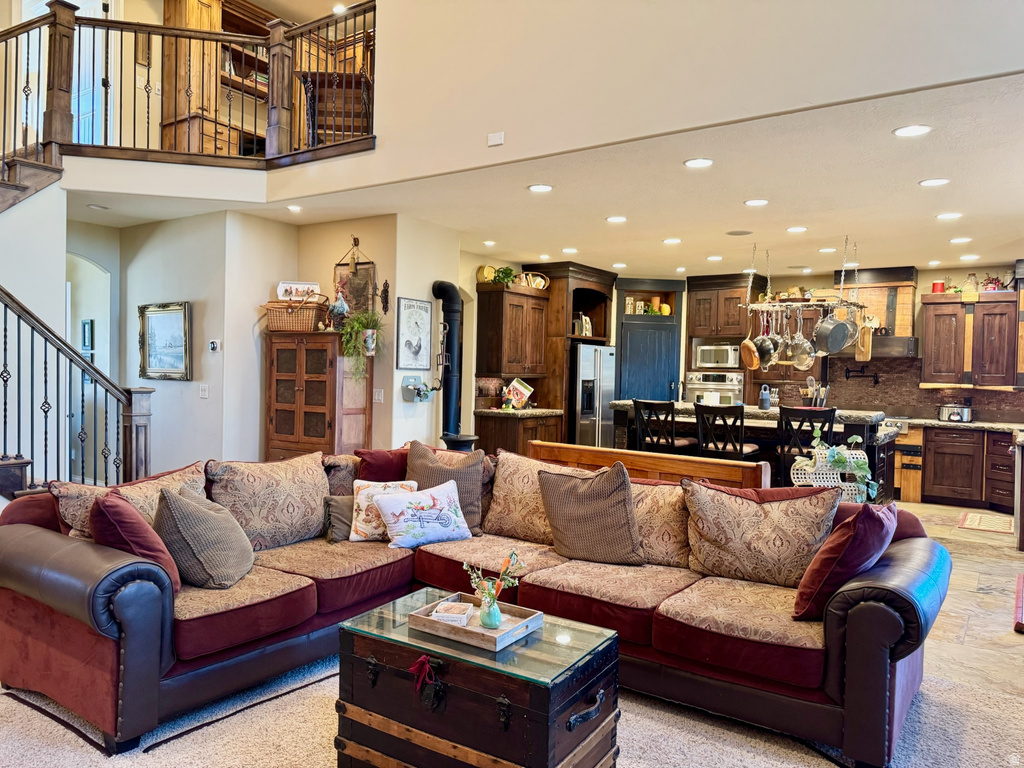 15319 S INDIAN PAINT CIR Bluffdale, UT 84065