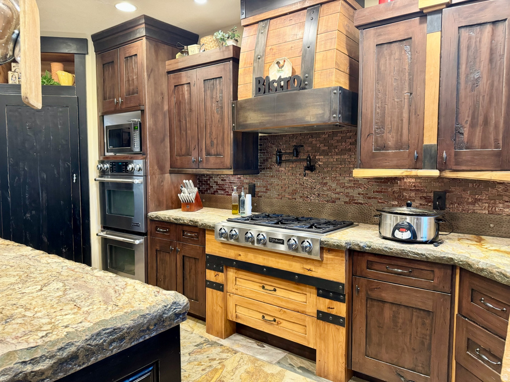 15319 S INDIAN PAINT CIR Bluffdale, UT 84065