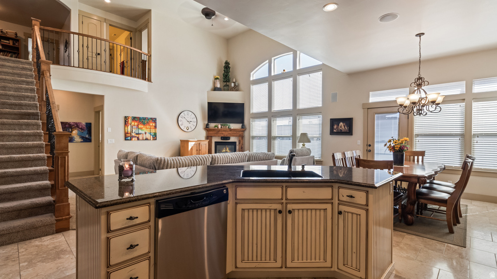 178 E BELLE GLENN CIR Sandy, UT 84070