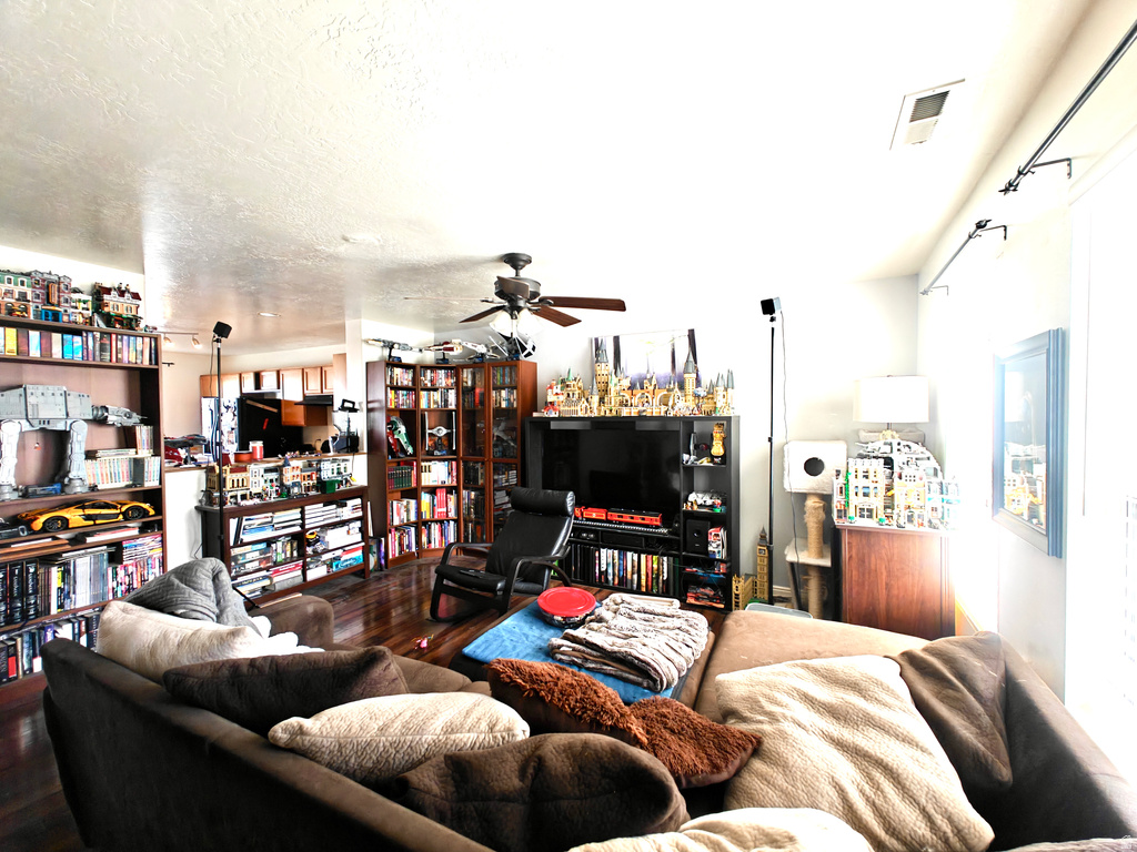 164 W CARRICK DR South Salt Lake, UT 84115