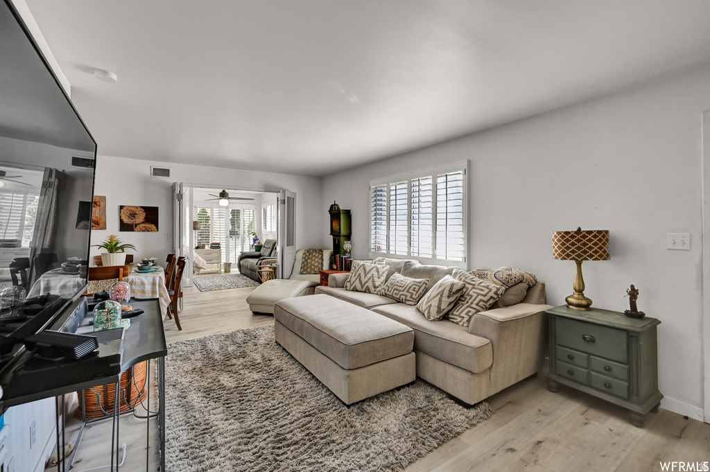 2244 E CARRIAGE LN #74 Holladay, UT 84117