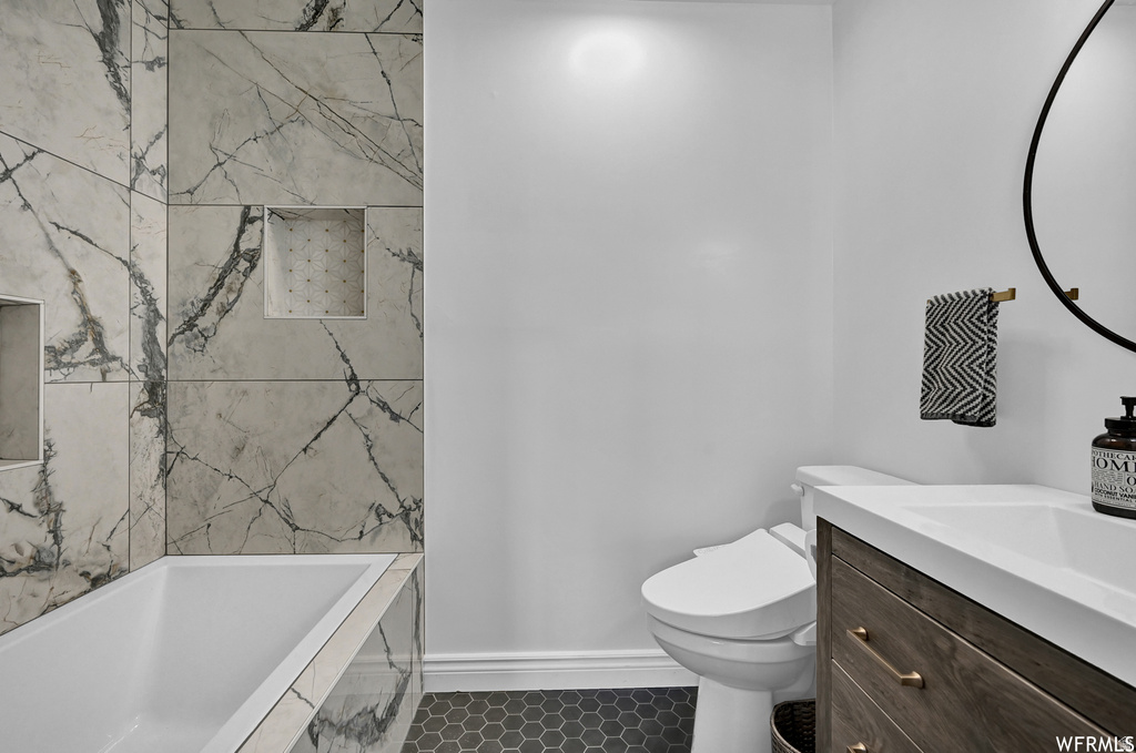 2244 E CARRIAGE LN #74 Holladay, UT 84117