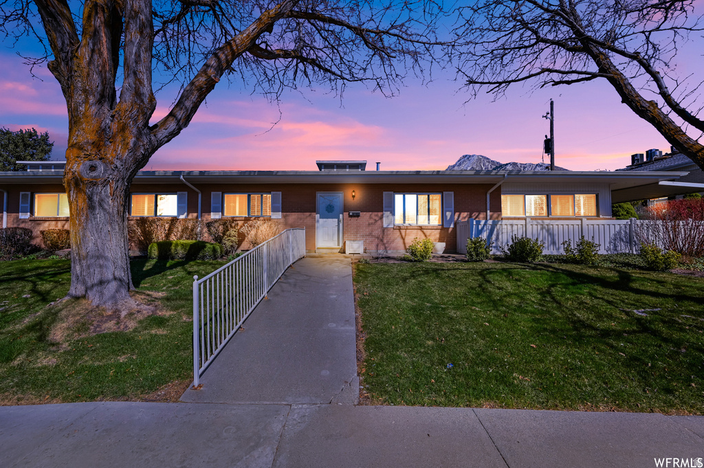 2244 E CARRIAGE LN #74 Holladay, UT 84117