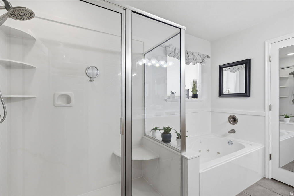 1131 E LAMPLIGHTER DR River Heights, UT 84321