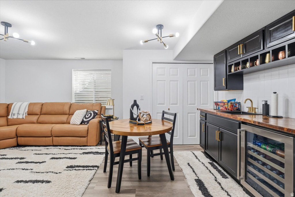 1131 E LAMPLIGHTER DR River Heights, UT 84321