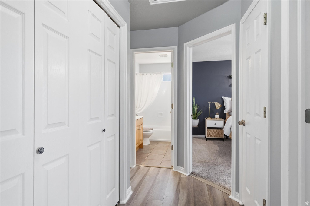 1131 E LAMPLIGHTER DR River Heights, UT 84321