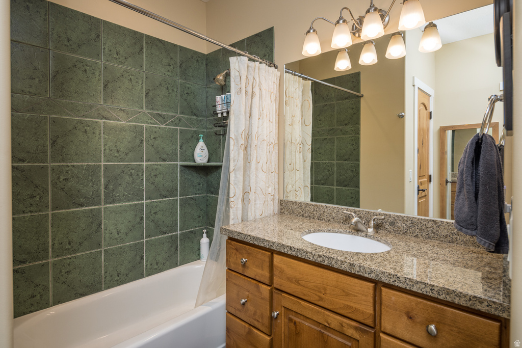 487 KIVA DR Moab, UT 84532