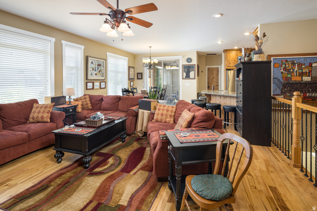 487 KIVA DR Moab, UT 84532