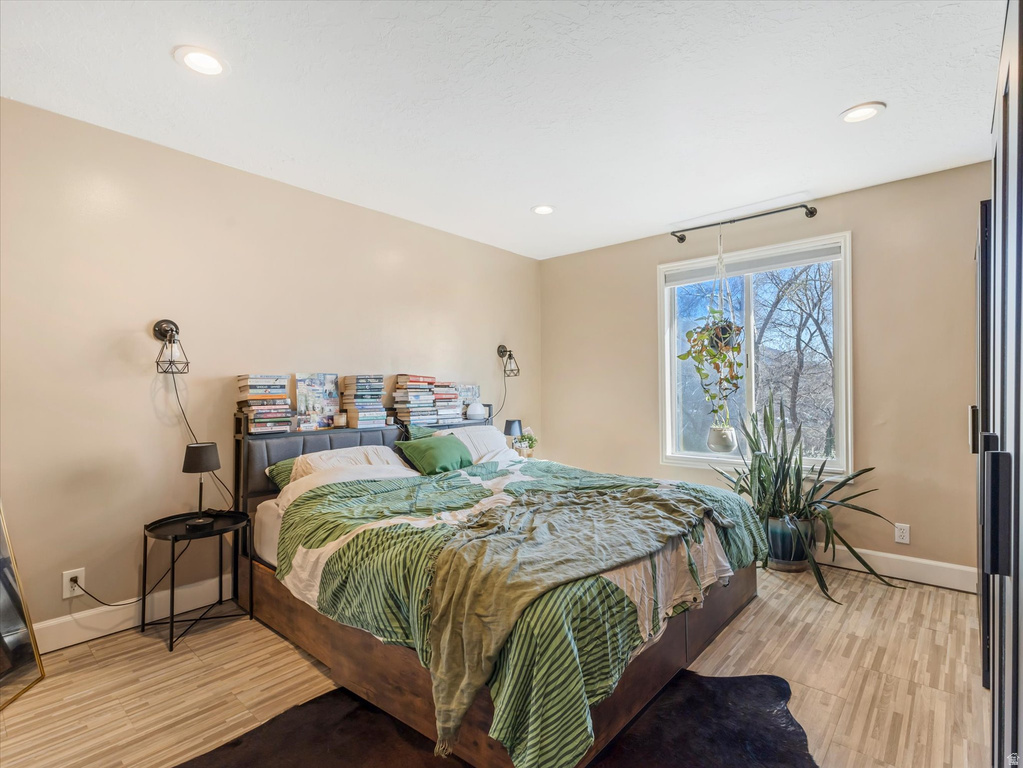 1125 S CUSTER AVE Ogden, UT 84404