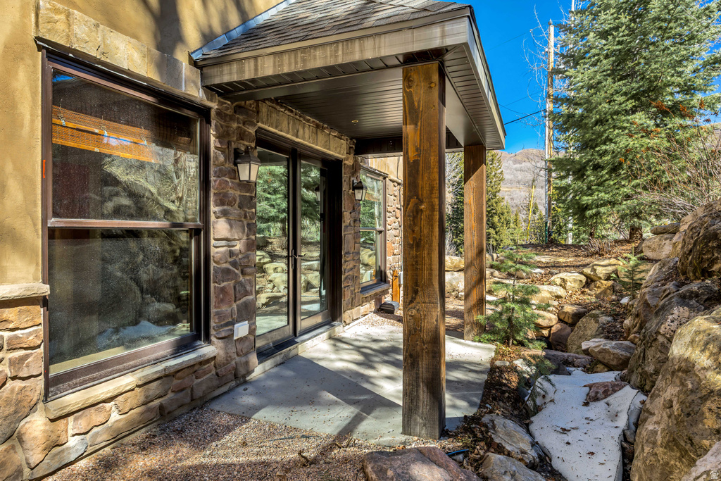 9049 N TIMPHAVEN RD Sundance, UT 84604