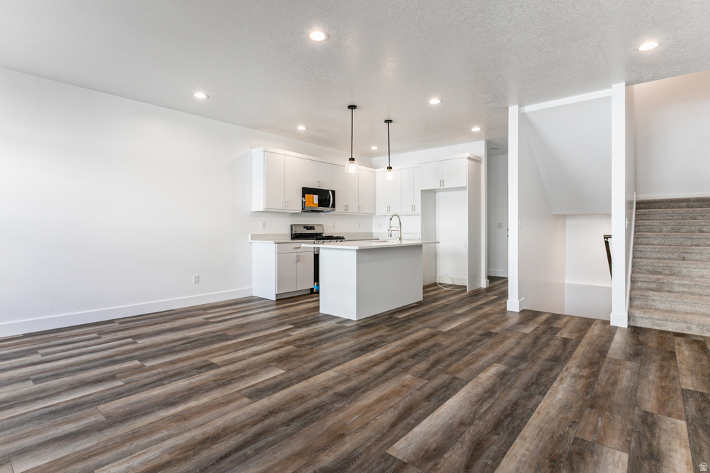 738 E BOGART CT #106 Midvale, UT 84047