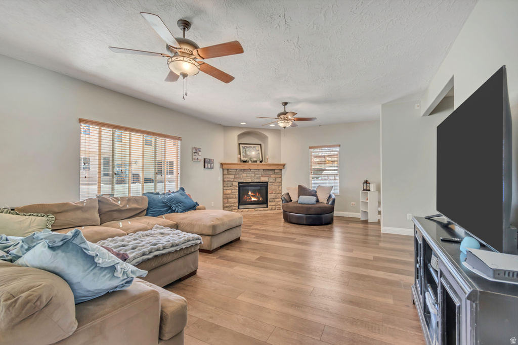 10289 S LOCUST RIDGE CT South Jordan, UT 84009