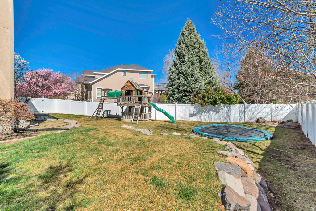 10289 S LOCUST RIDGE CT South Jordan, UT 84009