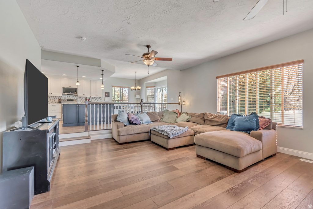 10289 S LOCUST RIDGE CT South Jordan, UT 84009