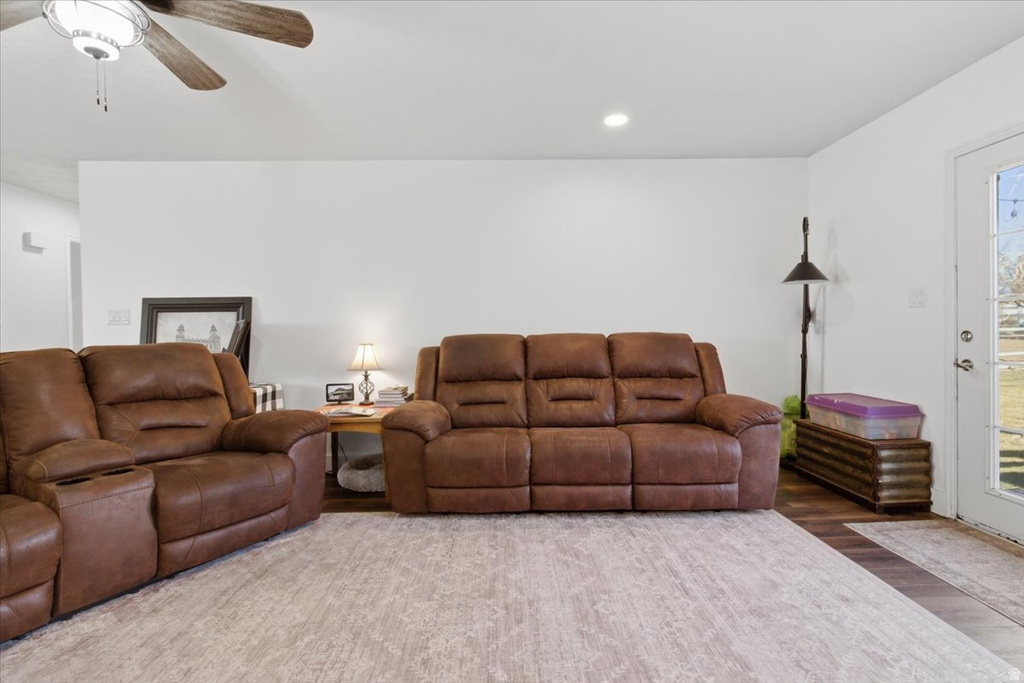 11770 E 24500 N Fairview, UT 84629