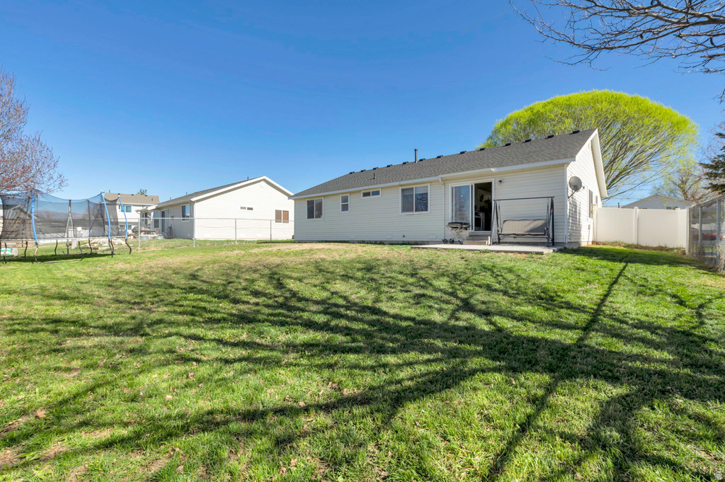5207 MIDLAND DR Roy, UT 84067