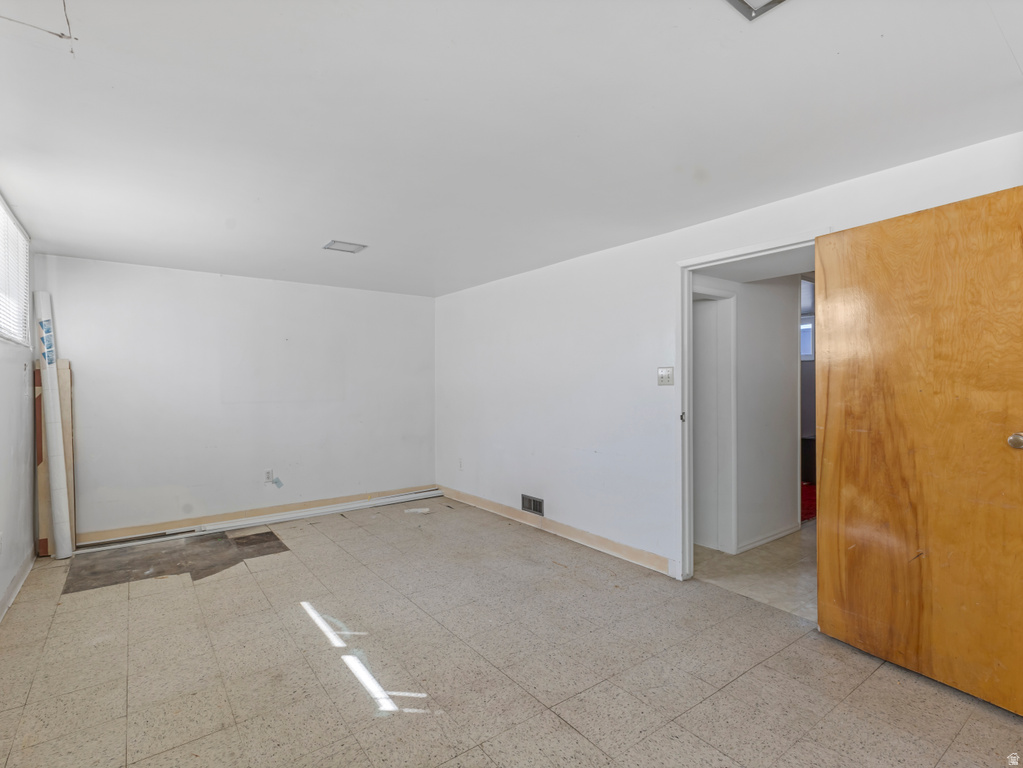 5106 S JOLLY ST Taylorsville, UT 84123