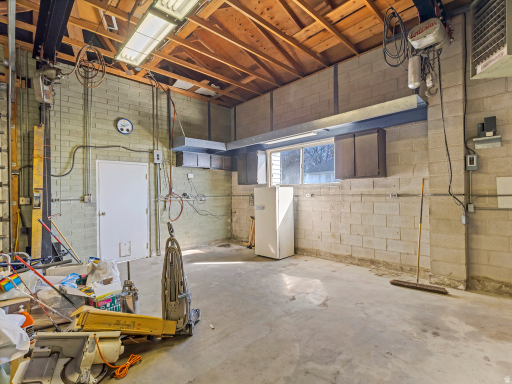 5106 S JOLLY ST Taylorsville, UT 84123