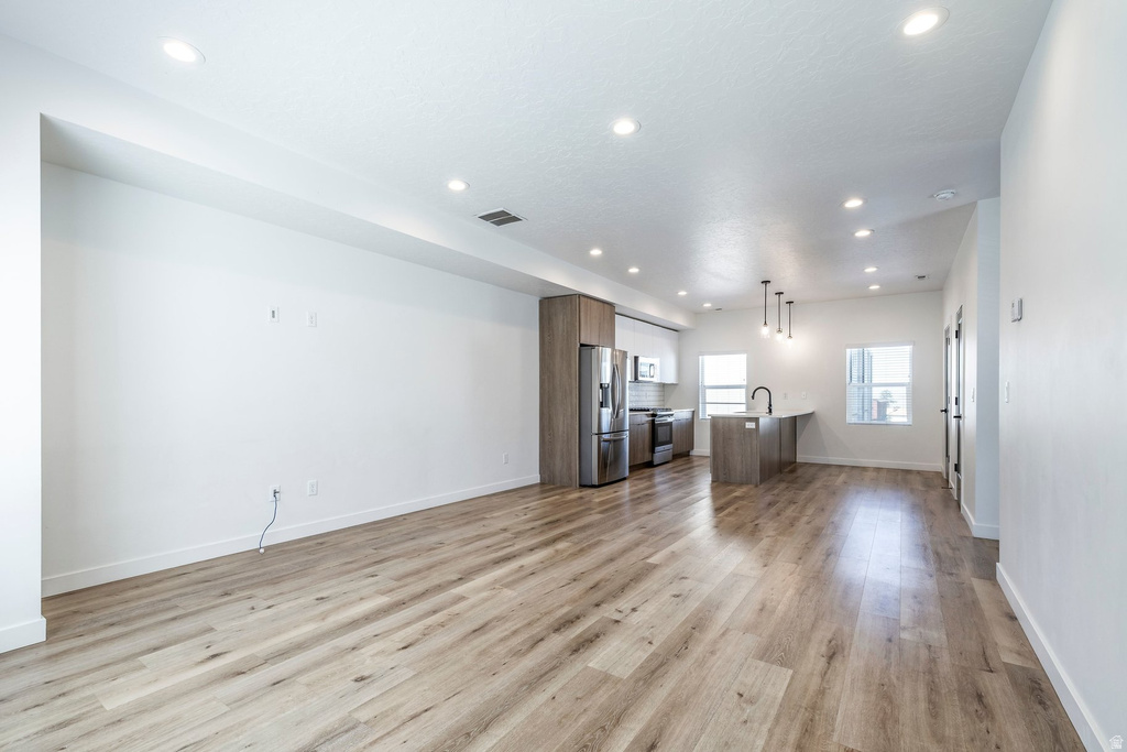 620 N ORCHARD DR #12 North Salt Lake, UT 84010