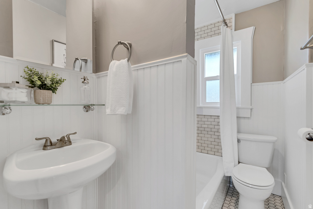 1730 S ROBERTA ST Salt Lake City, UT 84115