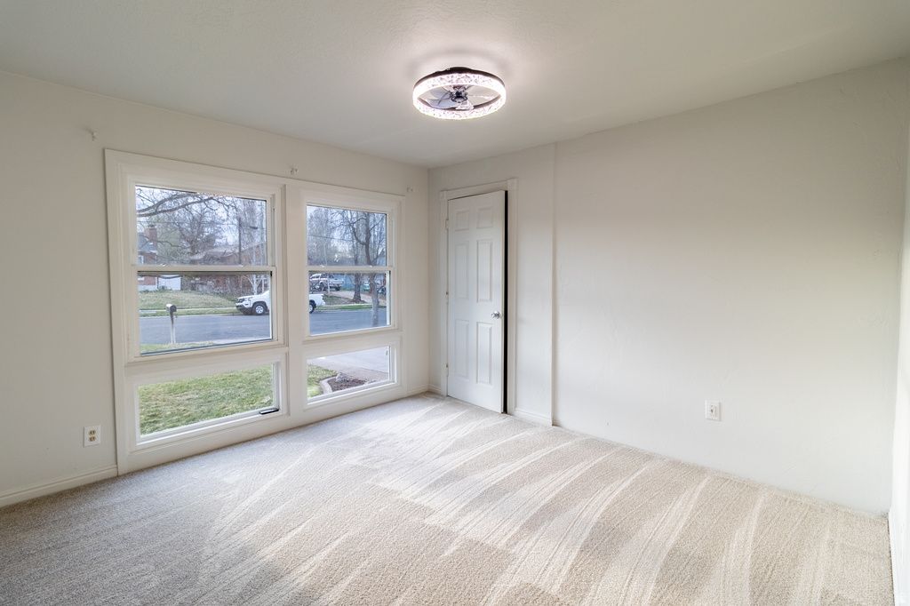 5230 S RIDGELINE DR Washington Terrace, UT 84405