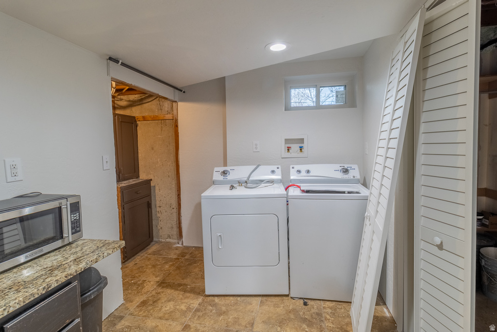 5230 S RIDGELINE DR Washington Terrace, UT 84405