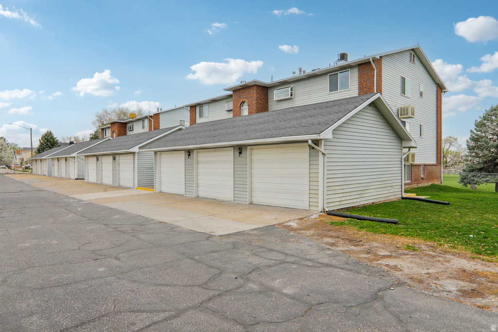 5273 S 2800 W #2A Roy, UT 84067