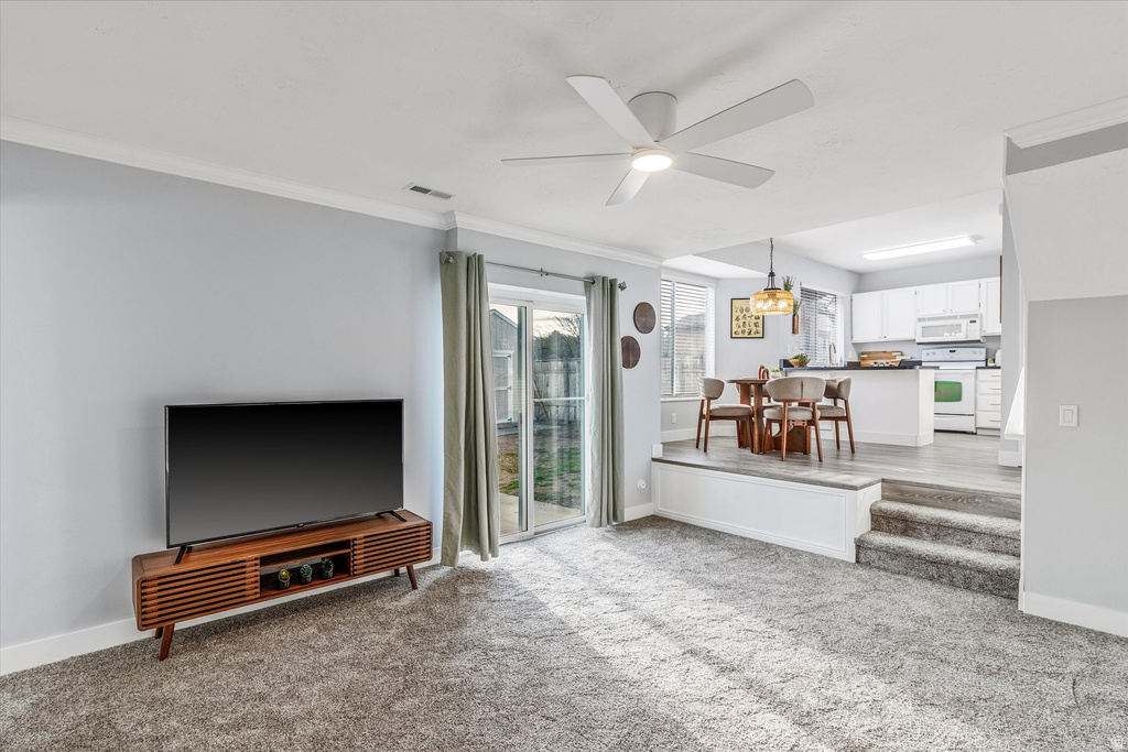 5819 S 3275 W Taylorsville, UT 84118