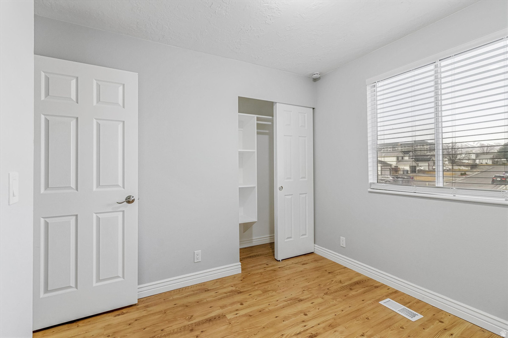 5819 S 3275 W Taylorsville, UT 84118