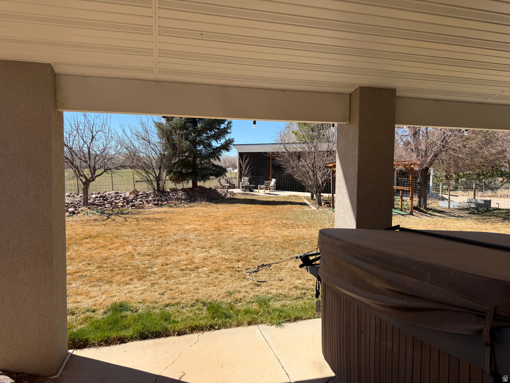 1697 W 2450 N Vernal, UT 84078