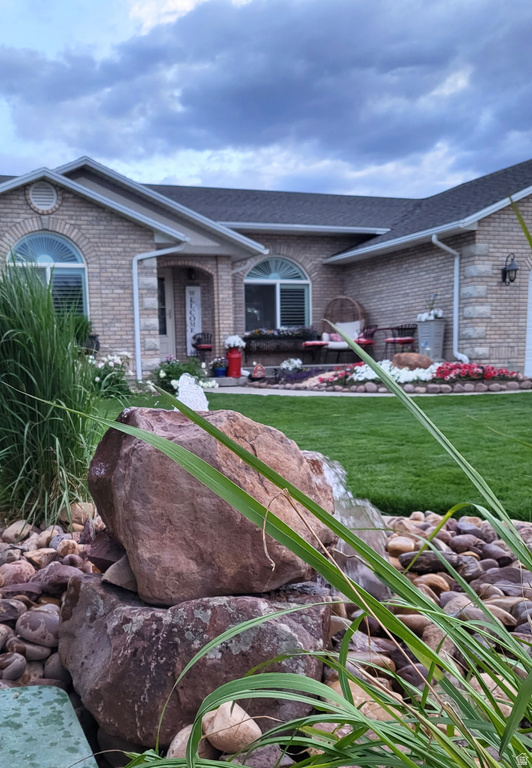 1697 W 2450 N photo 3