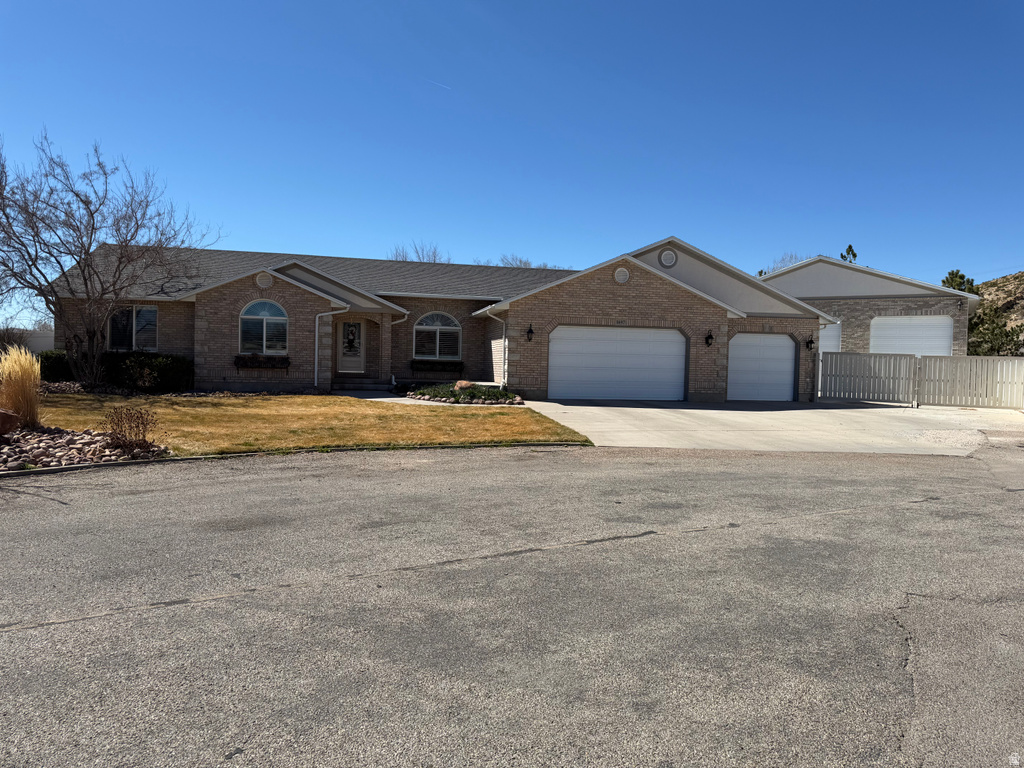 1697 W 2450 N Vernal, UT 84078