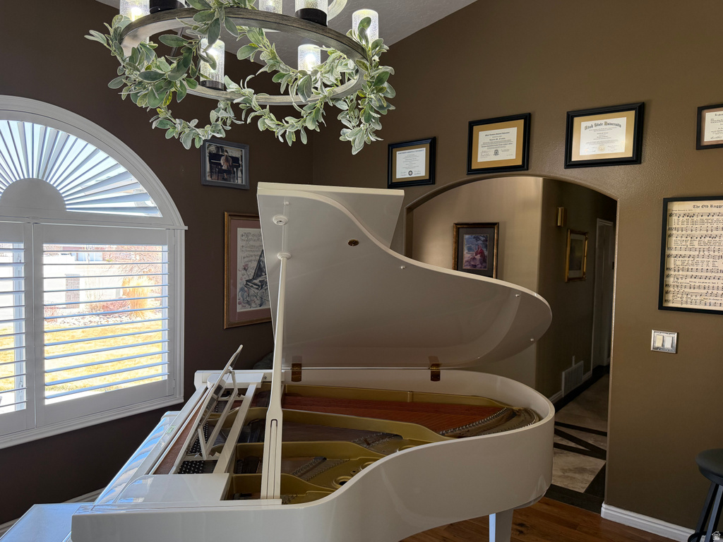 1697 W 2450 N Vernal, UT 84078