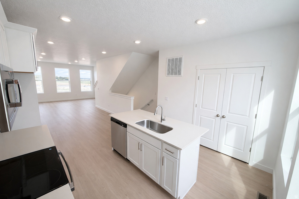 863 S MATHILDA DR Saratoga Springs, UT 84045