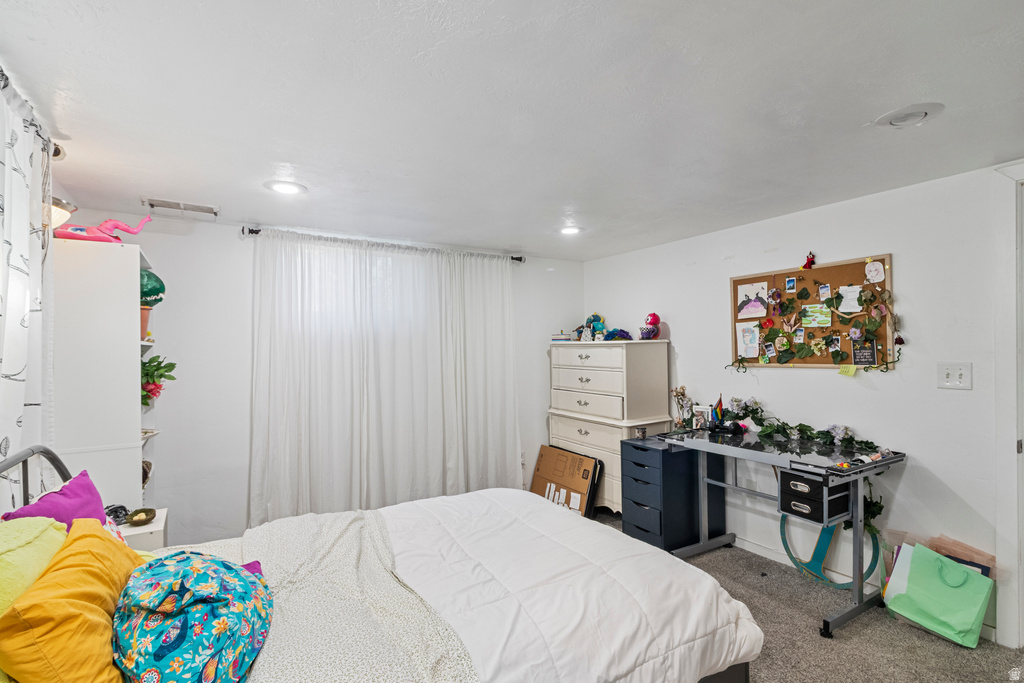 2713 S HIGHLAND DR Salt Lake City, UT 84106