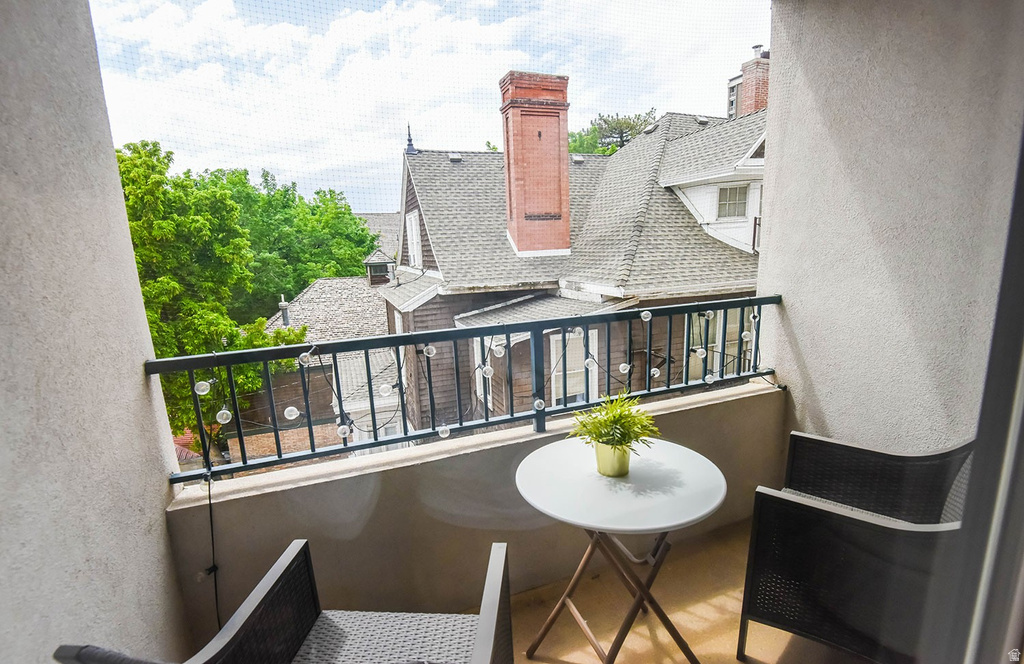 838 E SOUTH TEMPLE DR #303 Salt Lake City, UT 84102