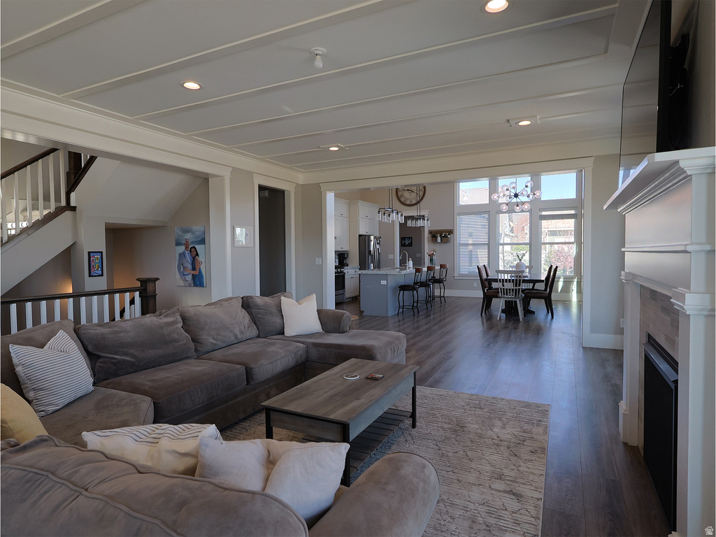 10993 S OQUIRRH RD South Jordan, UT 84009