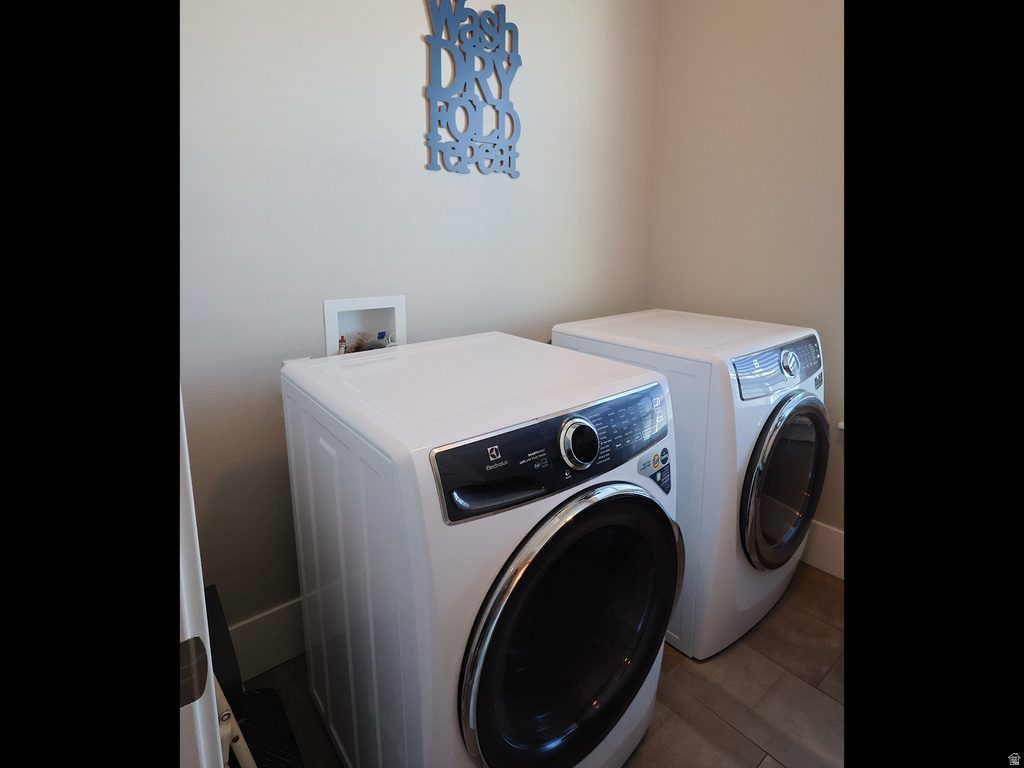 10993 S OQUIRRH RD South Jordan, UT 84009