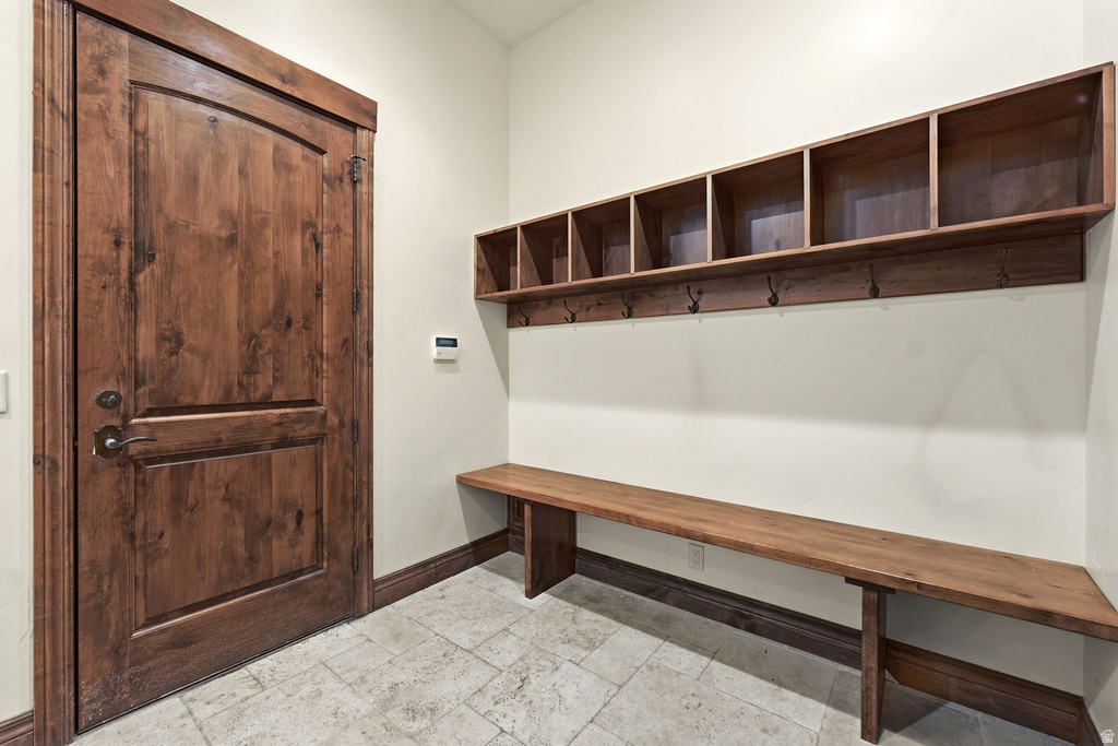 35 HIDDEN OAKS LN Park City, UT 84060