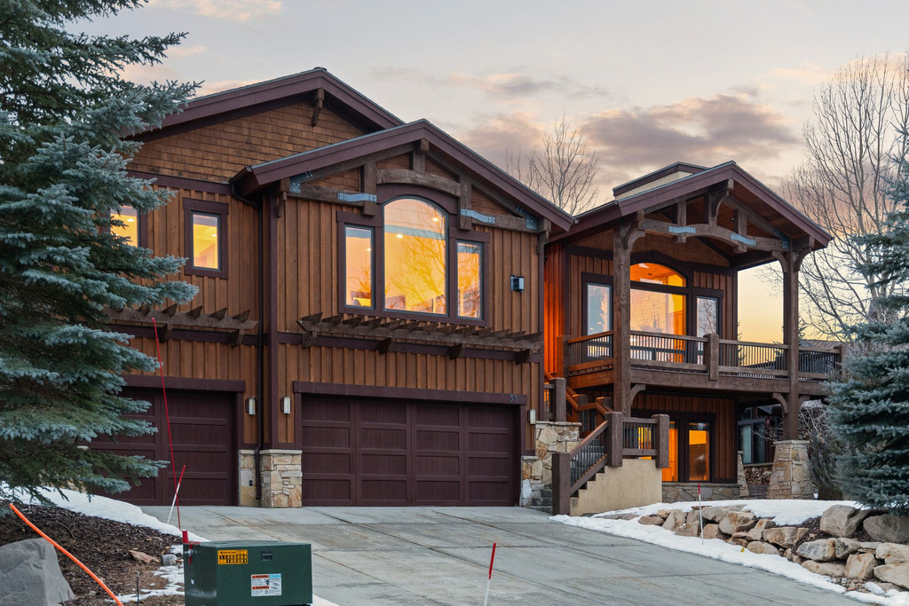 35 HIDDEN OAKS LN Park City, UT 84060